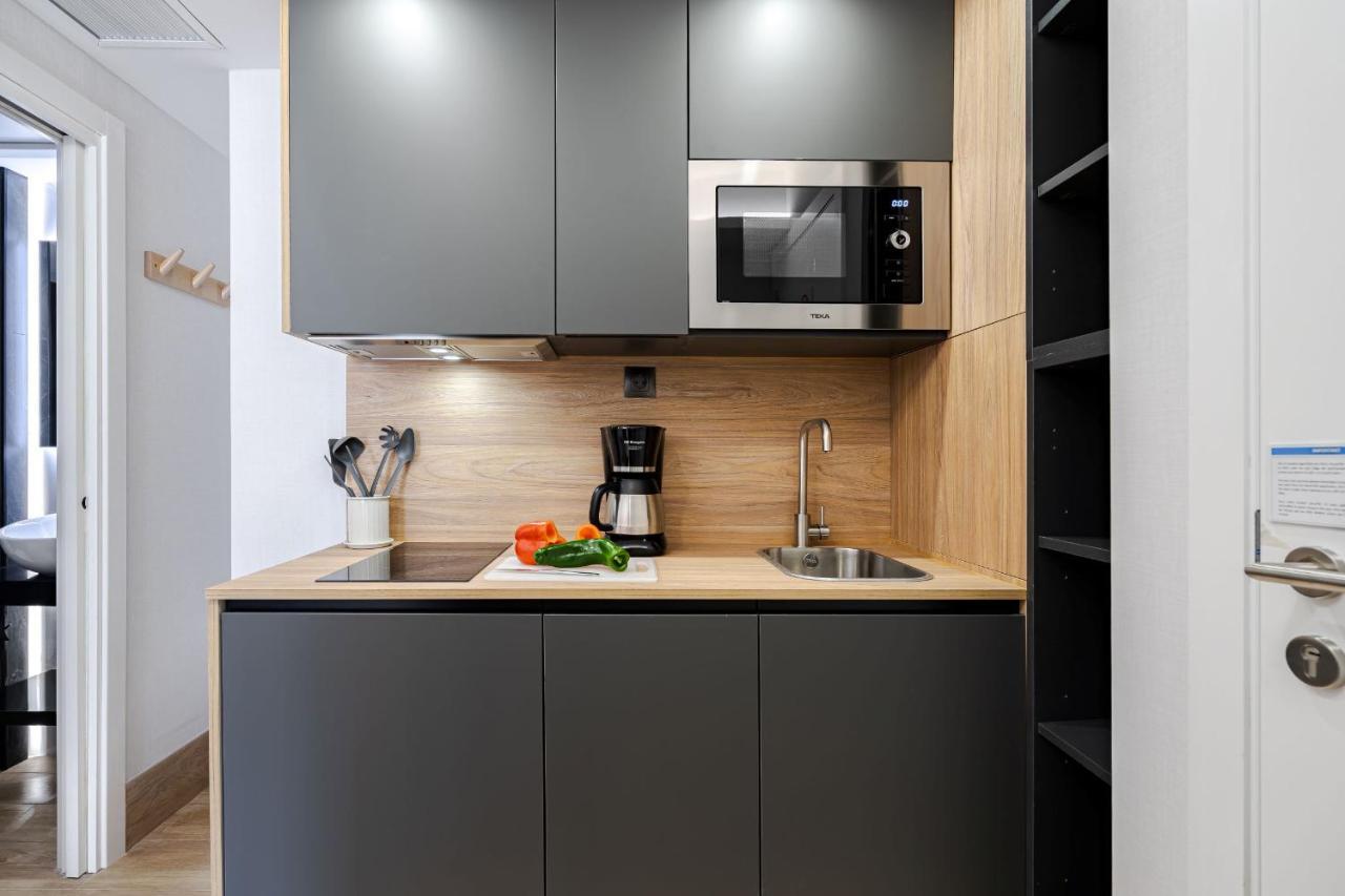 Feelathome Ventas Suites Madrid Kültér fotó